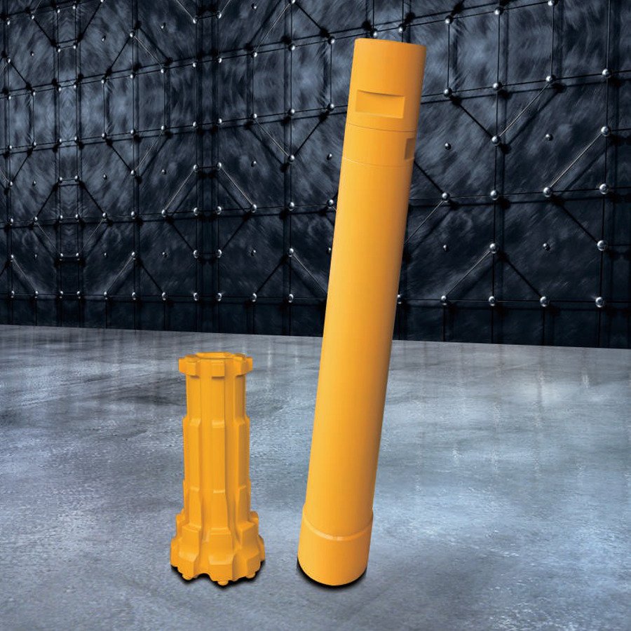 Infographic comparing Down-The-Hole and Top Hammer drilling methods
