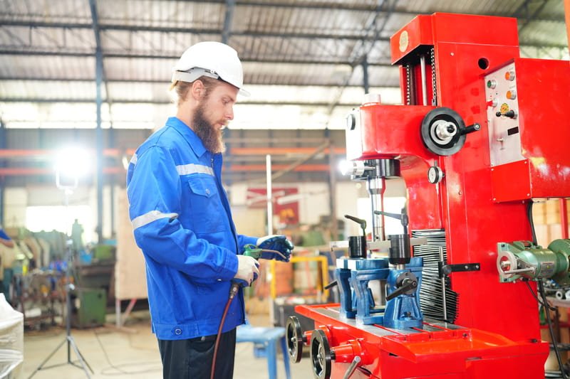 DTH drill bit maintenance with tools and checklist